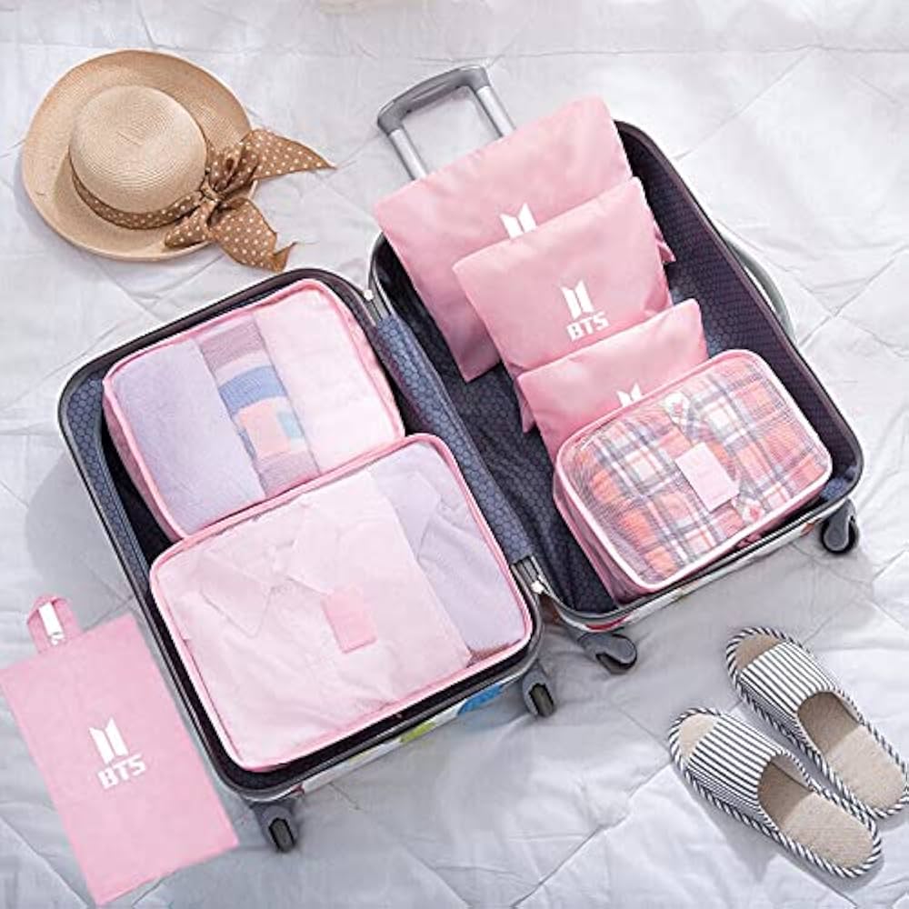 【新品4点まとめ売り】BTS トラベルバッグ　衣類収納にも！ 新品4点まとめ売り】BTS トラベルバッグ 衣類収納にも！ - メルカリ